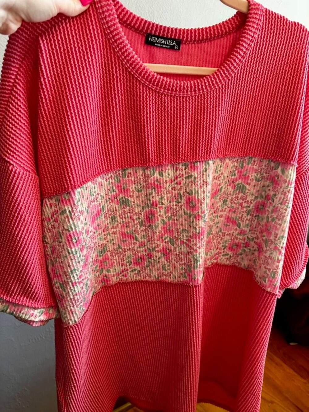 Heimish USA Ribbed Pink Fabric & Floral Top - Size 2X